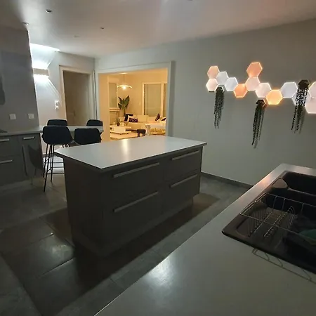 Les Appartements Sur Pompidou - 7 Appartements Neufs Societe Selogerametz Com Exterior foto