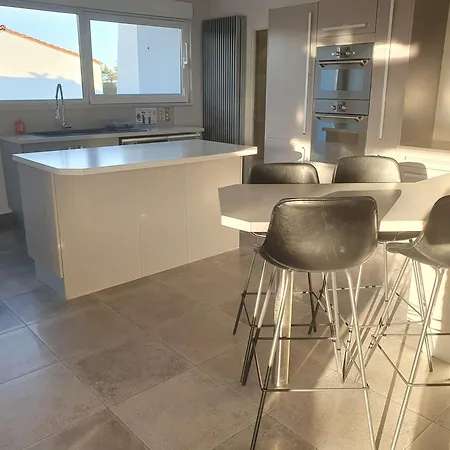 Les Appartements Sur Pompidou - 7 Appartements Neufs Societe Selogerametz Com Exterior foto