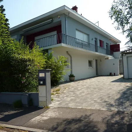 Les Appartements Sur Pompidou - 7 Appartements Neufs Societe Selogerametz Com Exterior foto