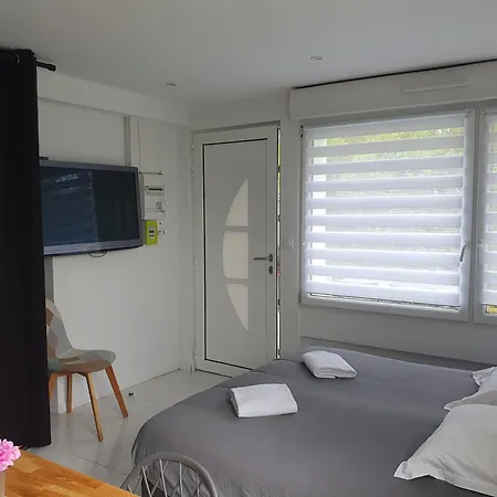 Les Appartements Sur Pompidou - 7 Appartements Neufs Societe Selogerametz Com Exterior foto