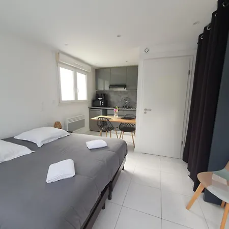 Les Appartements Sur Pompidou - 7 Appartements Neufs Societe Selogerametz Com Exterior foto
