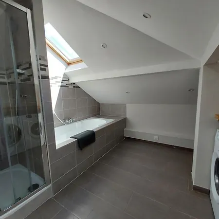 Les Appartements Sur Pompidou - 7 Appartements Neufs Societe Selogerametz Com Exterior foto